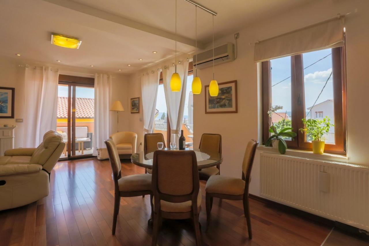 Apartment Egita Crikvenica Exterior foto